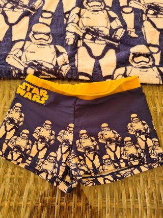 Set Star Wars: Mantello e Costume da Bagno per Bambino di Zara