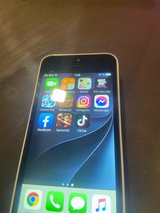 iPhone 5C Bianco + GIOCHI