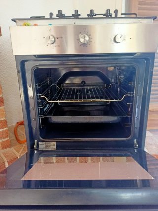 Placa de gas y horno eléctrico