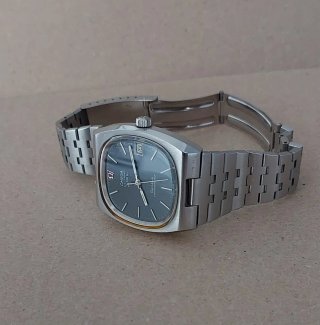 Omega Geneve Electronic Chronometer