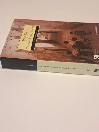 Una historia de amor y oscuridad