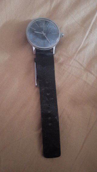 Reloj Calvin Klein para piezas