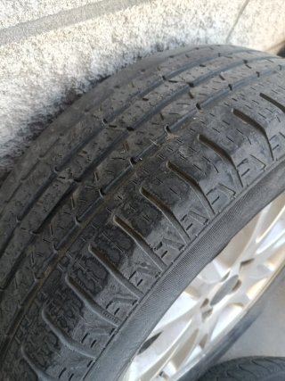 Llantas Volvo R16 (4 unidades)