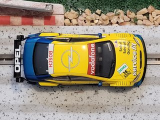 Coche de slot Scalextric Opel Astra V8 Coupé