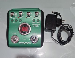 Zoom A2 Pedal efectos para guitarra acustica.