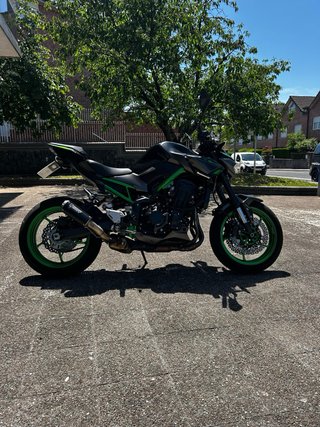 Kawasaki Z900 2023 - Limitada en papeles