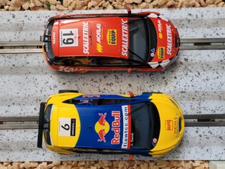 Coche de slot Scalextric Seat León WTCC y Regalo
