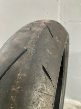 Neumático Dunlop 140/70 R17