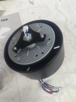 Ventilador de Techo con Luz Negro