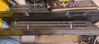 2 TVs OKI 19 y 22 pulgadas HD