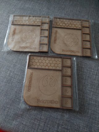 Tavole di Star Wars per carte e dadi