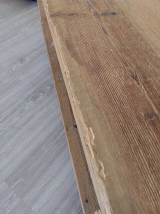 Mesa centro madera maciza con ruedas
