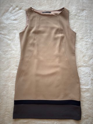 Vestido corto Dándara caramelo y negro.M