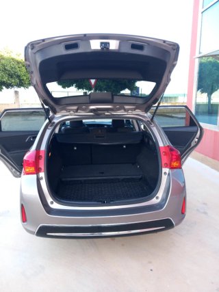 Toyota Auris 2014