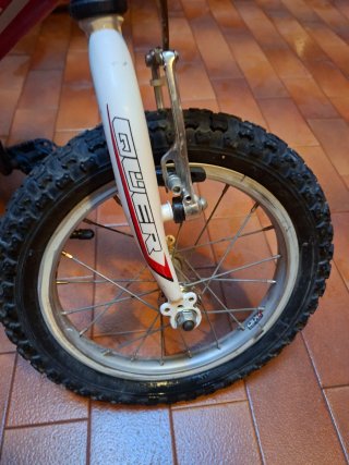 Bicicleta Qüer 140 Niño Roja