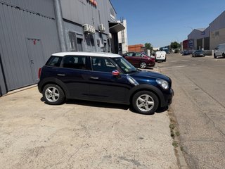 MINI Countryman 2012