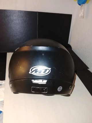 Casco Moto MT Negro con Visera Transparente