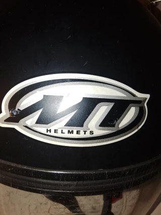 Casco Moto MT Negro con Visera Transparente
