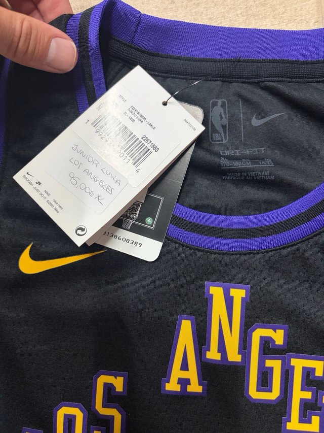 Camiseta Los Angeles Lakers 77 XL Negra