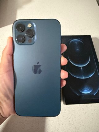 iPhone azul