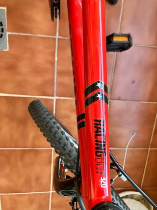 Bicicleta niño B'TWIN 20 pulgadas roja