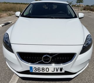 Volvo V40 D2 ¡¡¡COMO NUEVO A ESTRENAR!!!