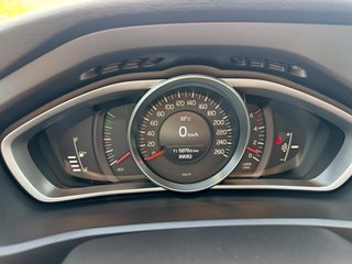 Volvo V40 D2 ¡¡¡COMO NUEVO A ESTRENAR!!!