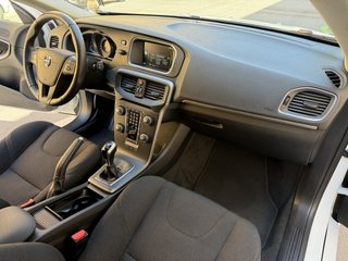 Volvo V40 D2 ¡¡¡COMO NUEVO A ESTRENAR!!!