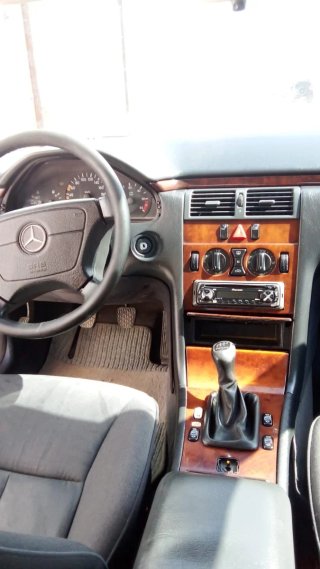 Mercedes-Benz Clase E 1997