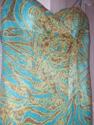 Vestido de fiesta verde y turquesa