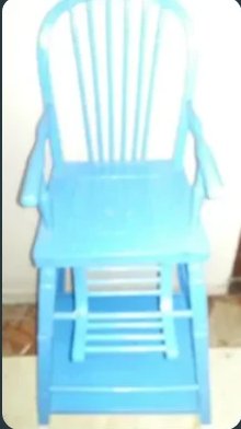 Cadira infantil antiga.