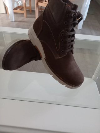 Botas de piel hombre talla 40