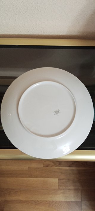 Plato decorativo Sanbo de porcelana