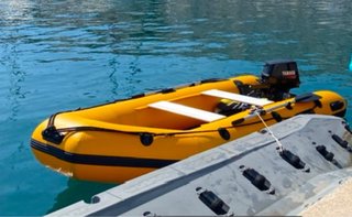 Lancha Neumática Zodiac 3.30 + Yamaha 8CV 2t