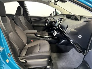 Toyota Prius Plugin 125H Solar