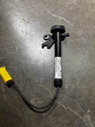 Actuador Capó Peatones BMW / MINI