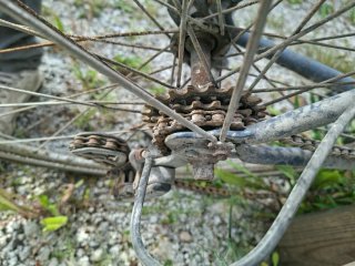 Bicicleta de carreras para arreglar
