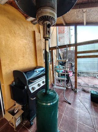 Estufa de gas para terraza o jardin