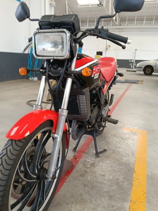 Yamaha RD 80 LC Negra/Roja