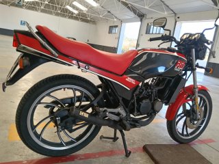 Yamaha RD 80 LC Negra/Roja