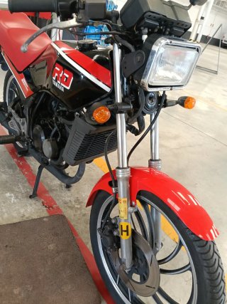 Yamaha RD 80 LC Negra/Roja