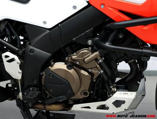 SUZUKI V-STROM 1050 XT