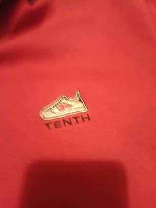 Sudadera Tenth Hombre Talla S Roja en buen estado.