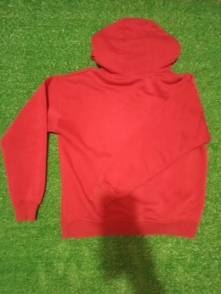 Sudadera Tenth Hombre Talla S Roja en buen estado.