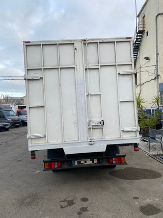 Camion Nissan Cabstar Volquete Basculante
