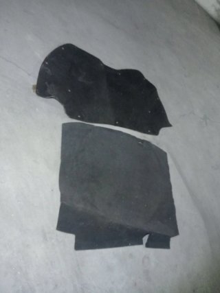 Moqueta y cubre capó Seat León 2