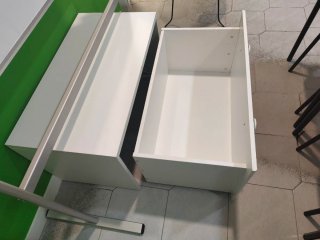Baúl de almacenamiento blanco