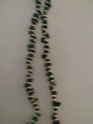 Collana vintage pietre verdi e oro