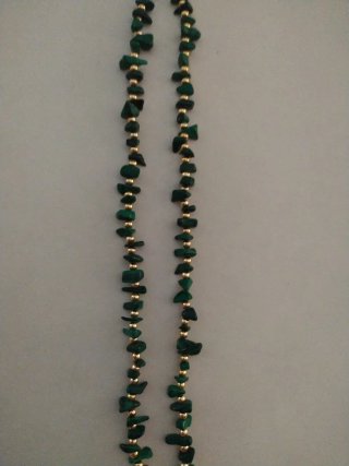 Collana vintage pietre verdi e oro