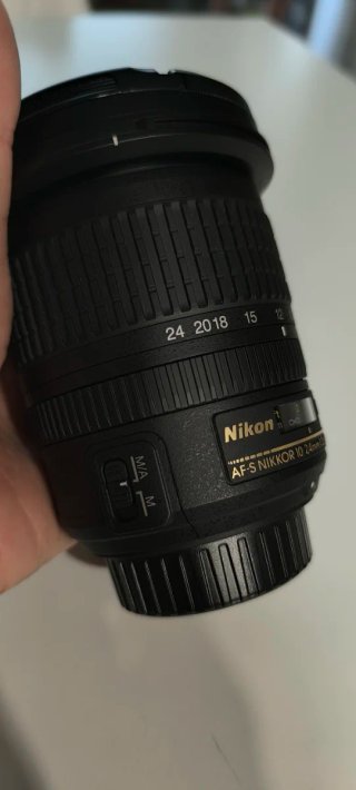 Objetivo Nikon AF-S DX 10-24mm f/3.5-4.5G ED